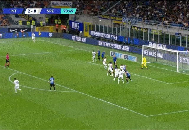 1661031554652004540.gif 71.gif