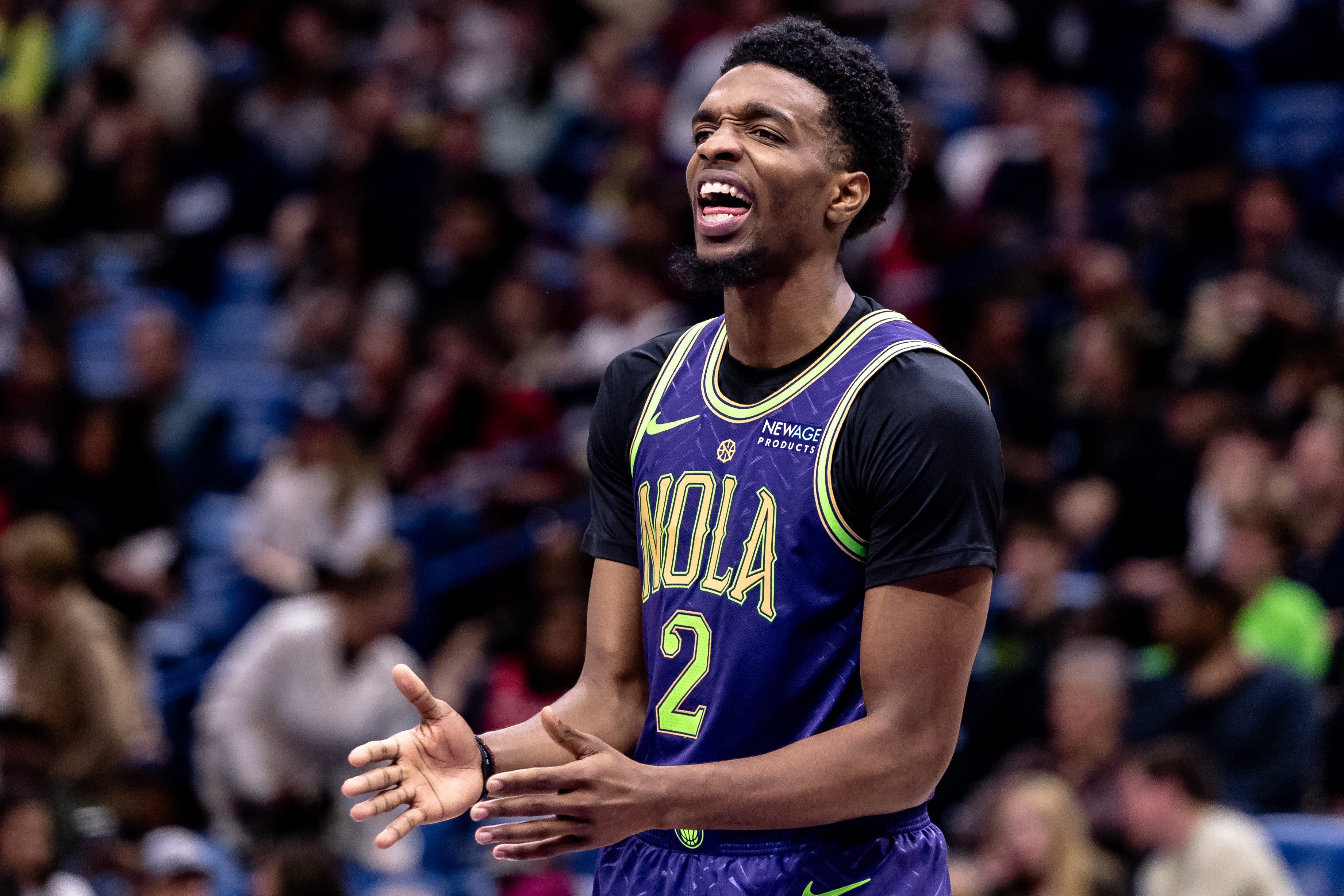 博鱼中国官网-场均9.5分3.7板!鹈鹕客战灰熊 赫伯特·琼斯连续缺席8场后复出