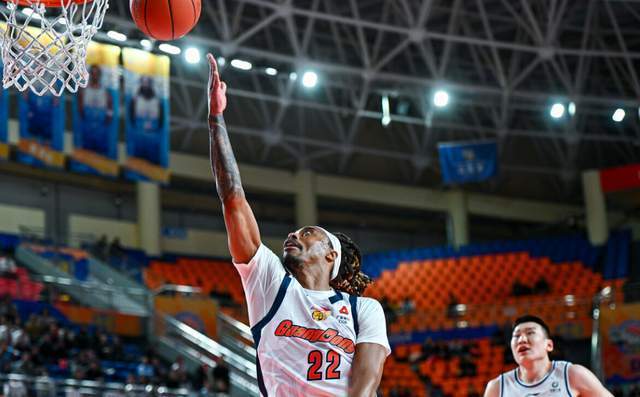 博鱼赛事资讯-广东遭18分逆转被打回原形!更换外援成唯一出路,杜锋该认清现实